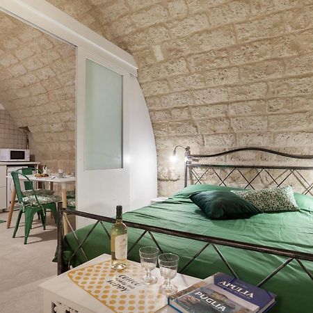 La Pergola Apt In The Heart Of Bari Exterior photo